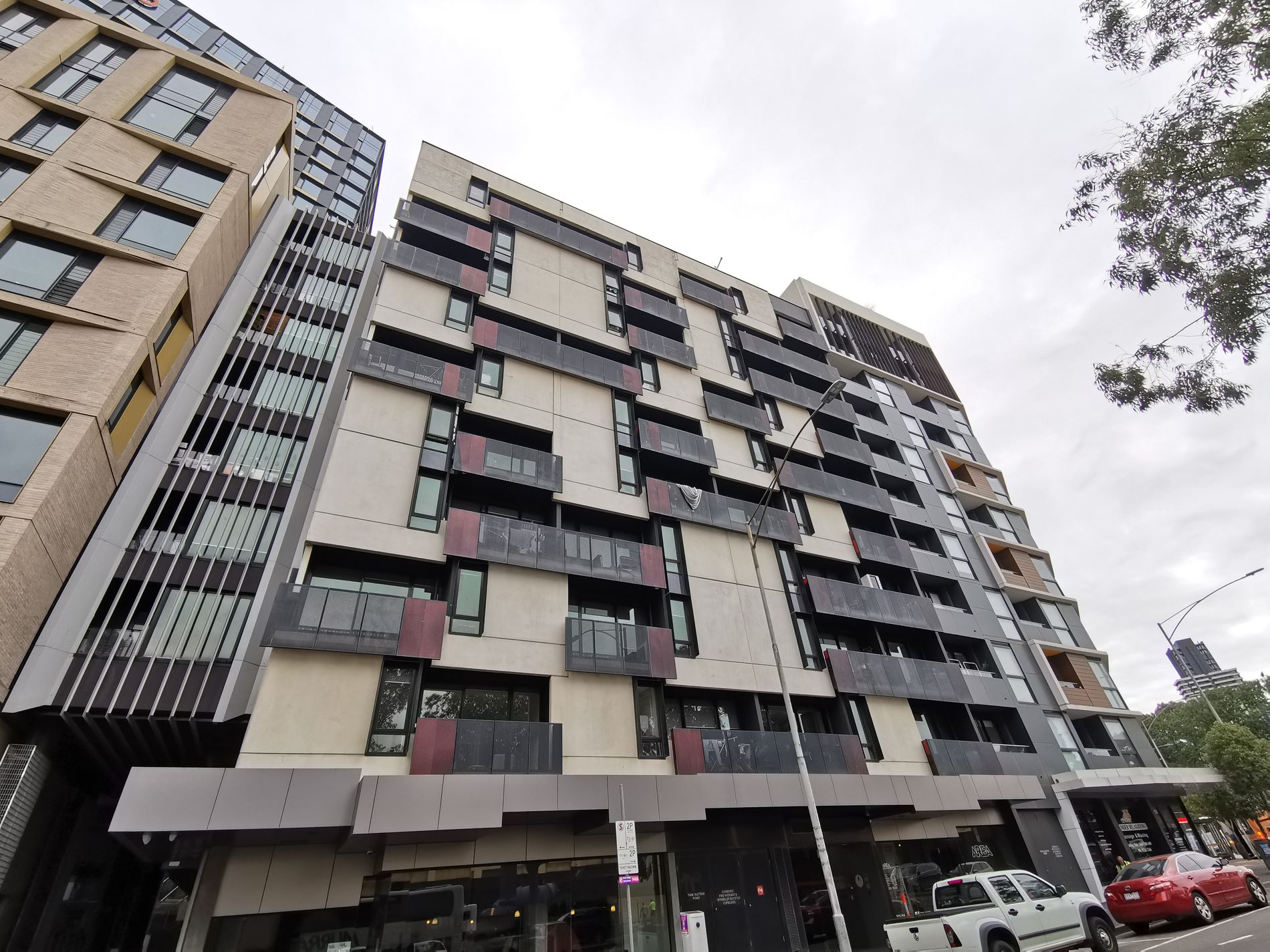 808 / 243 Franklin Street, Melbourne