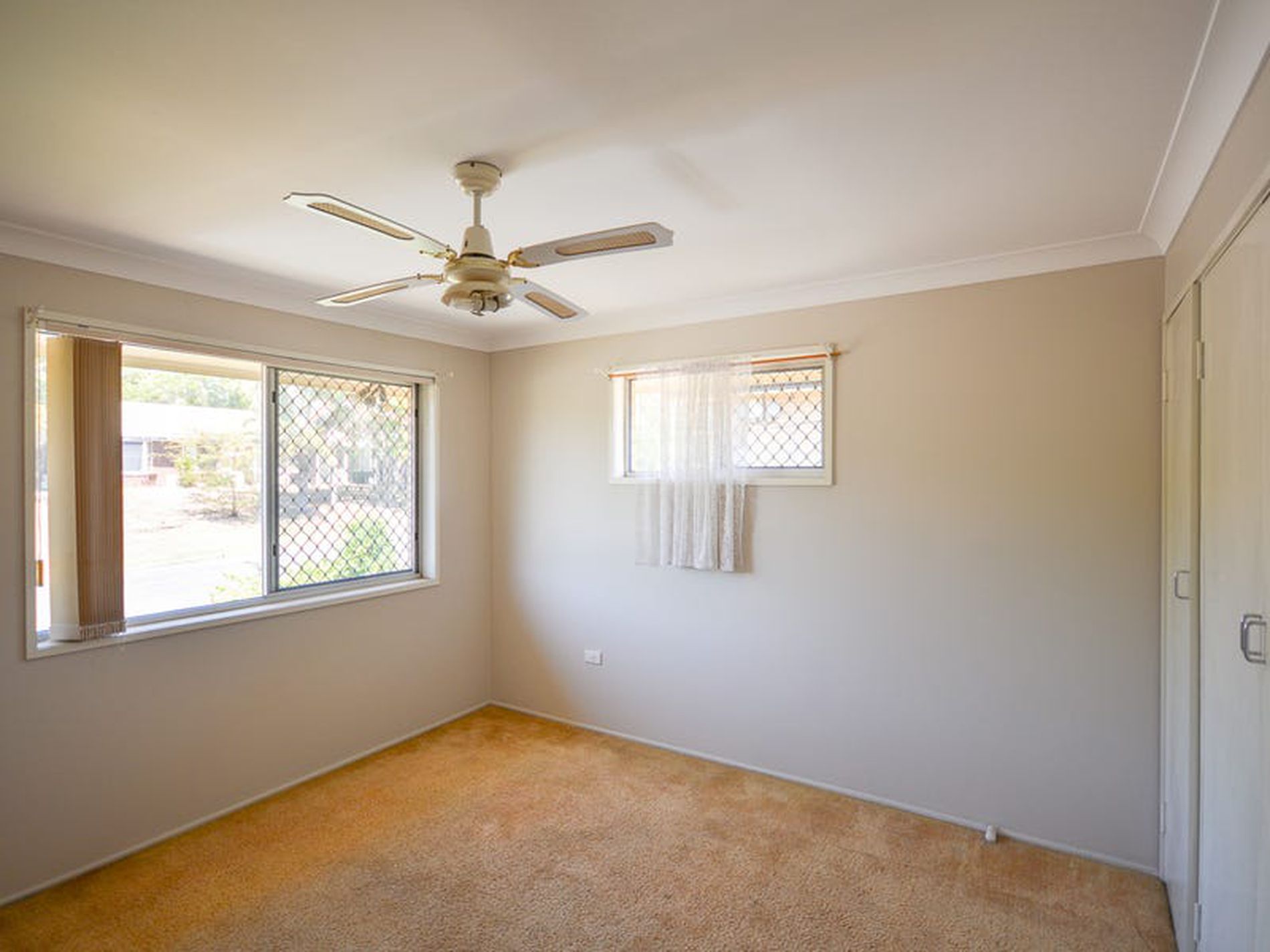 8 Milgate Street, Collingwood Park