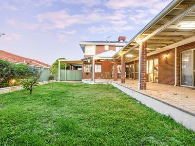 8 Heatherlea Parkway, Leeming