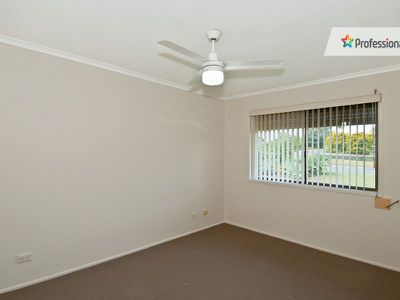 1 / Jeffrey Court, Mount Warren Park