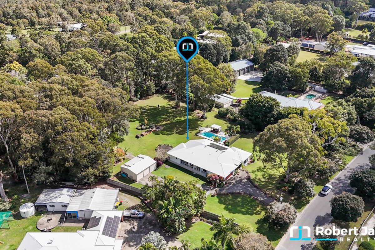 27 Edington Drive, Cooroibah
