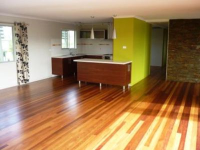 2 Cullen Avenue, Torquay