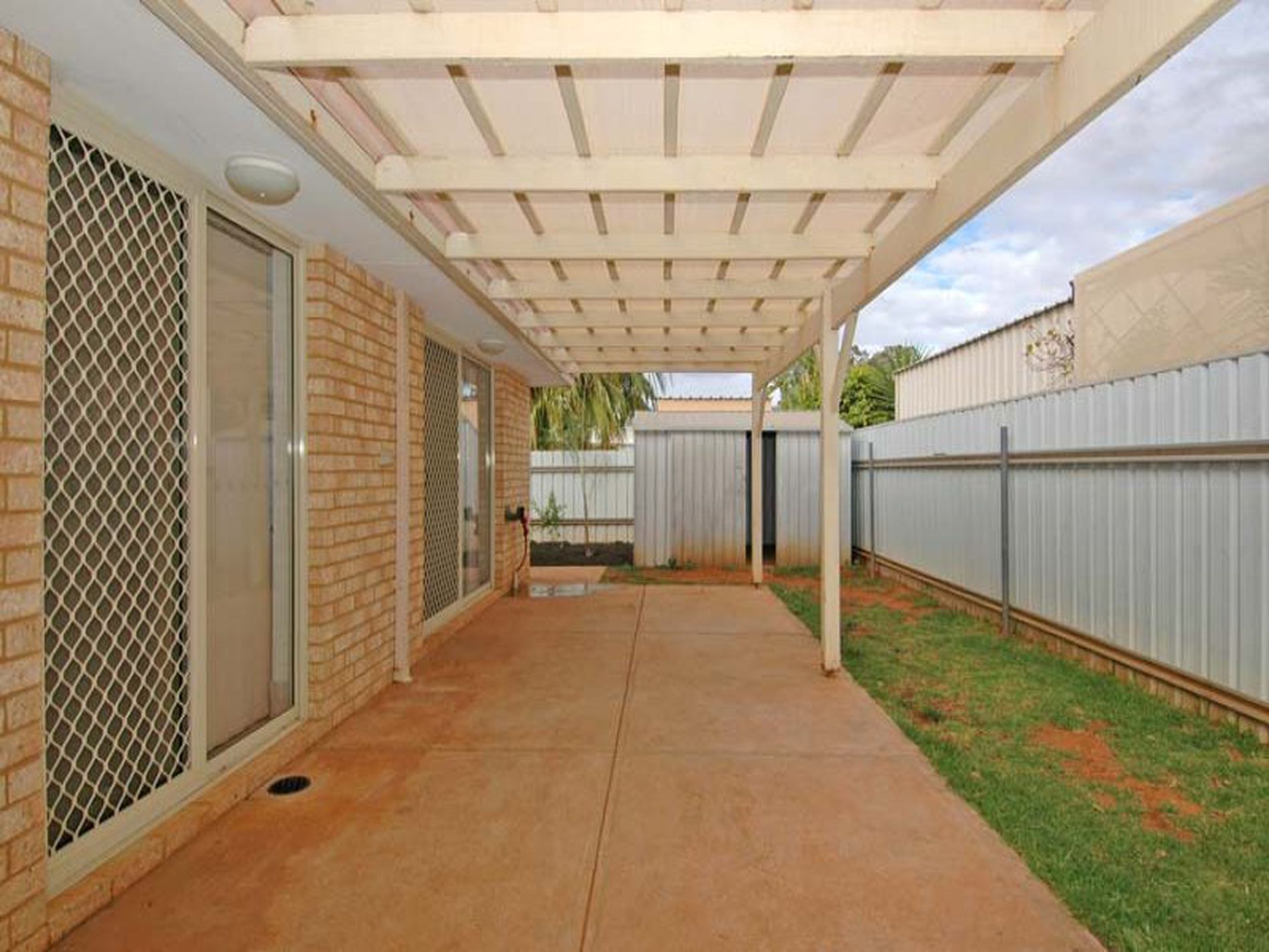 2B Carlyle Court, Boulder