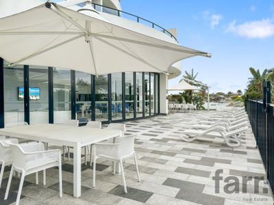2306 / 5 HARBOUR SIDE COURT, Biggera Waters