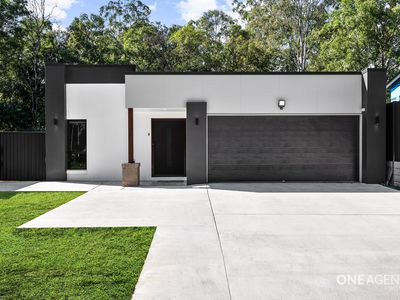 12 Falkland Street West, Heathwood