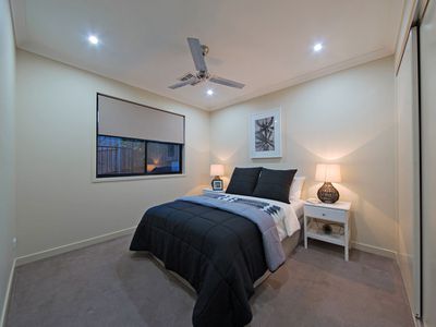 63 Rowland Avenue, Wakerley