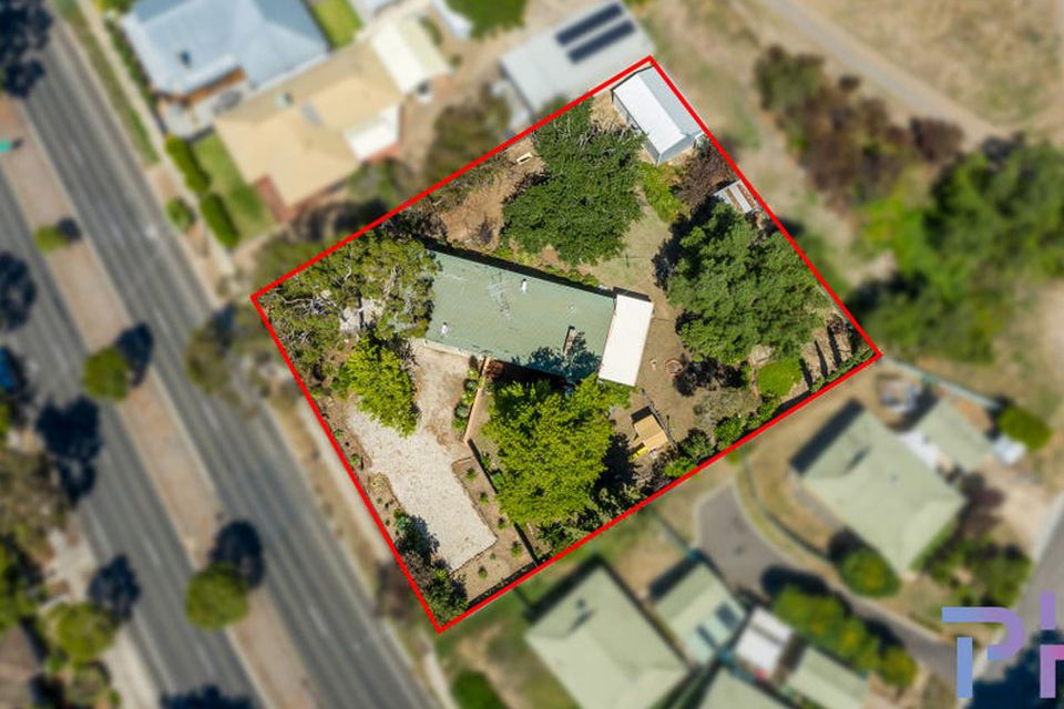 227 Eaglehawk Road, Long Gully