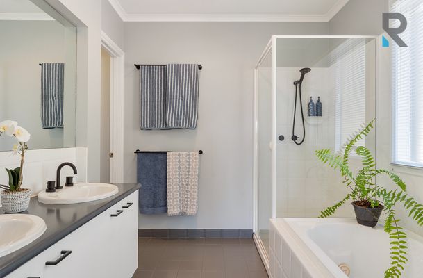 45 The Ridge, Oaklands Junction