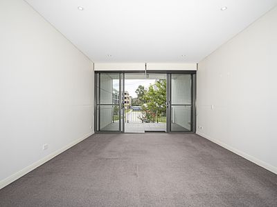 81 / 22 Eyre Street, Kingston