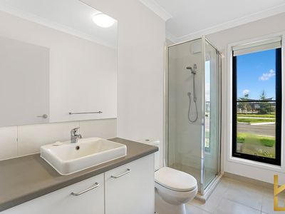 1 Nalara Street, Werribee