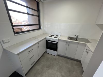 182 / 27 Park Street, Sydney