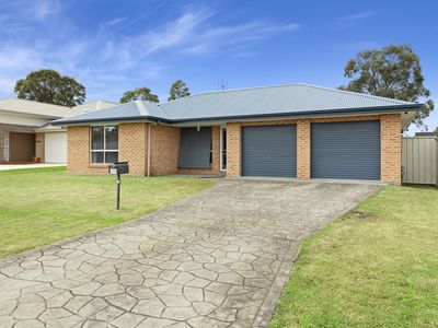 11 Denbigh Place, South Nowra