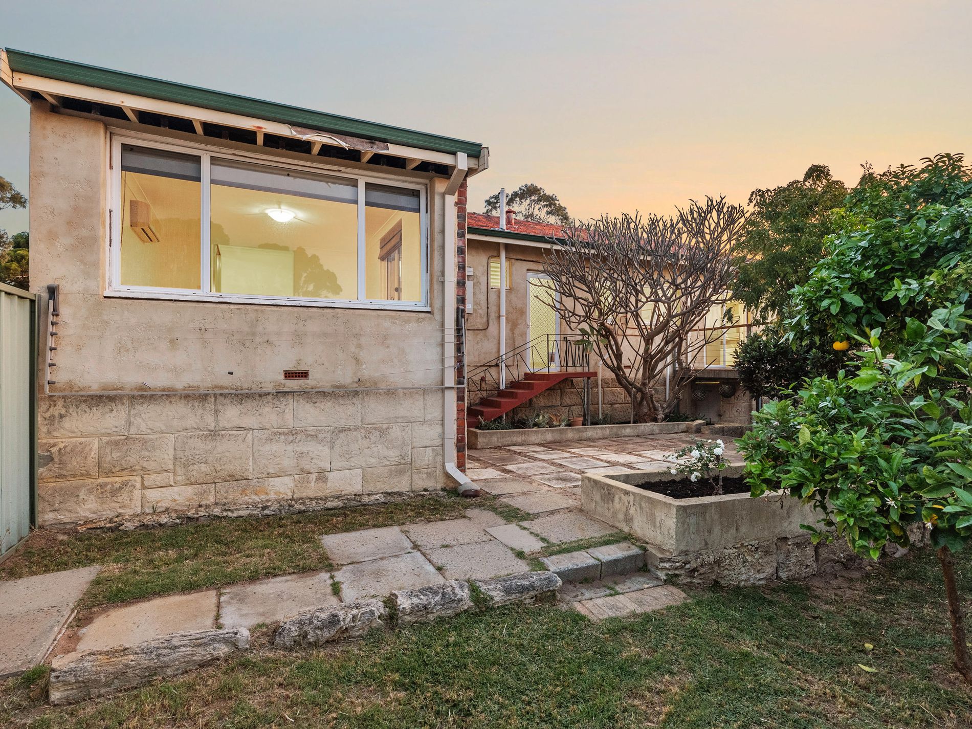 128 Hale Road, Wembley Downs Halyn Property