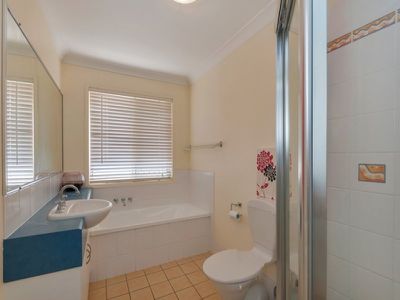 12 Crosby Crescent, Raceview