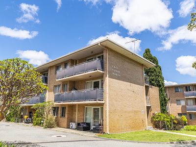 2 / 24 Baldwin Street, Como