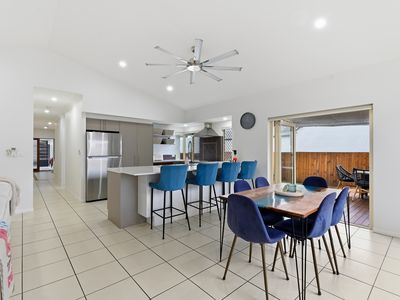 7 RED GUM CLOSE, Mount Sheridan