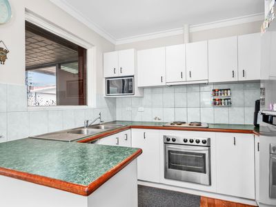 36 Waratah Drive, Camillo