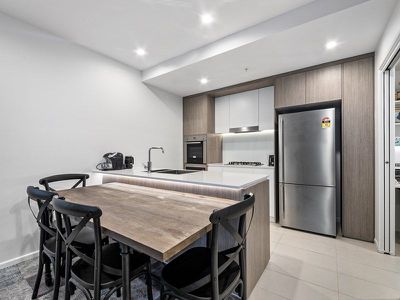 1045 / 123 Cavendish Road, Coorparoo
