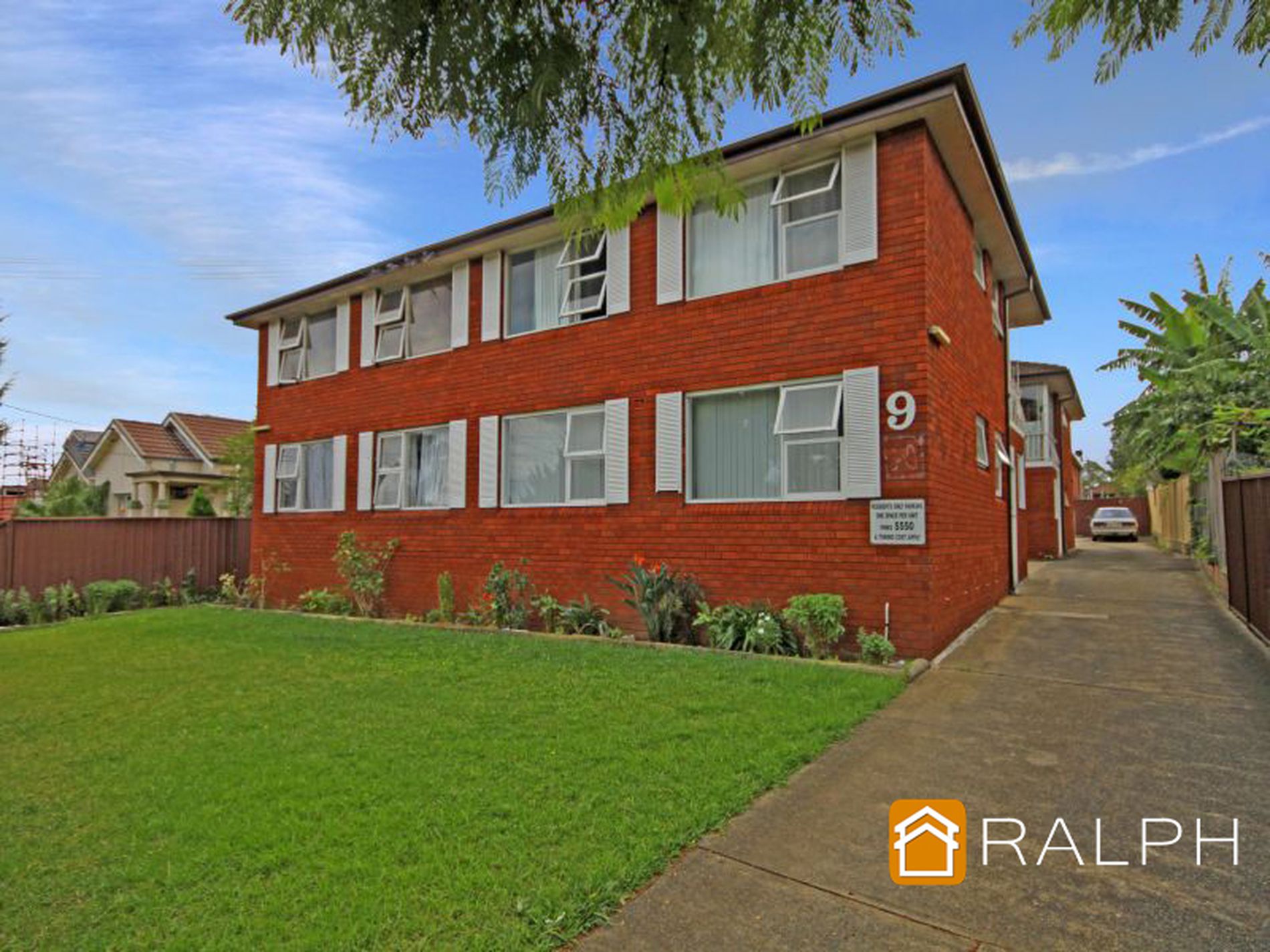 3 / 9 Viola Street, Punchbowl