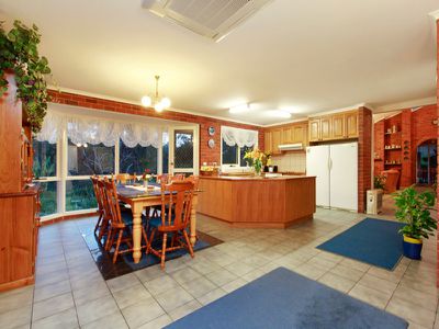 276 Dickie Rd, Officer