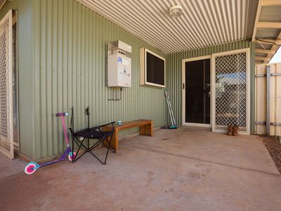 8 / 4 Reynolds Place, South Hedland