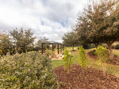 6R Harefield Road, Dubbo