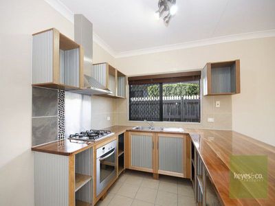 84 Estuary Parade, Douglas