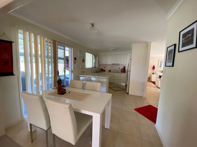 11 Cato Court, Torquay