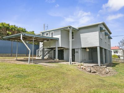 6 VERNON STREET, Nambour