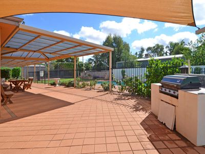 11 Hastie Court, Somerville