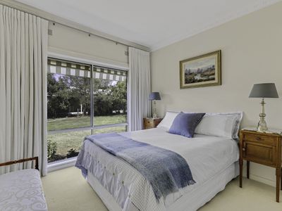 2271 Snow Road, Markwood