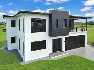 4 Waterfront Terrace, Yungaburra