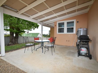 14 HODGE STREET, Beechworth