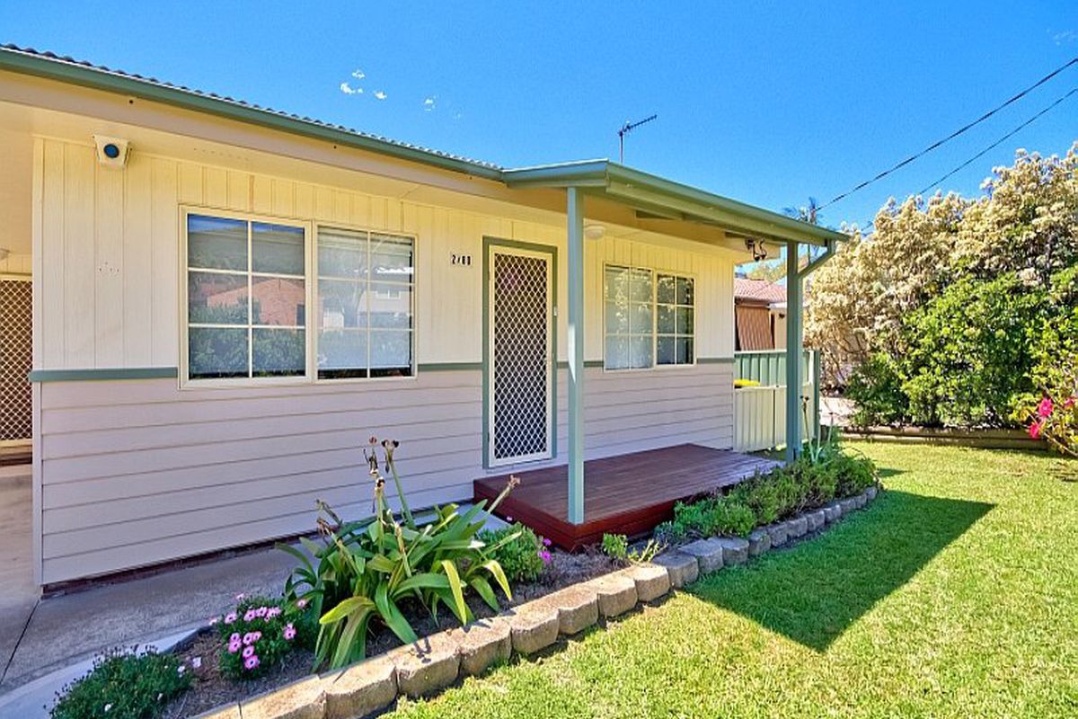 2 / 80 Lowanna Avenue, Forresters Beach