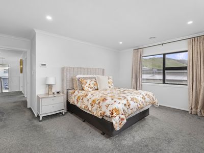150 Amesbury Drive, Churton Park