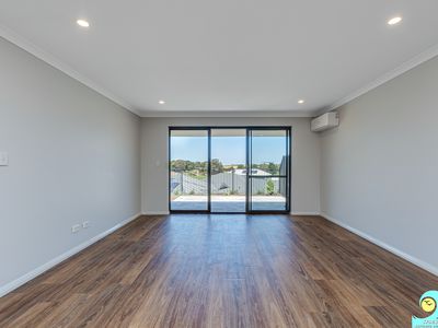 6 / 6 Merion Court, Yanchep