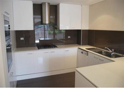 16 / 2-12 Young Street, Wollongong