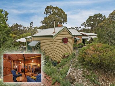 40 Eureka Street, Chewton