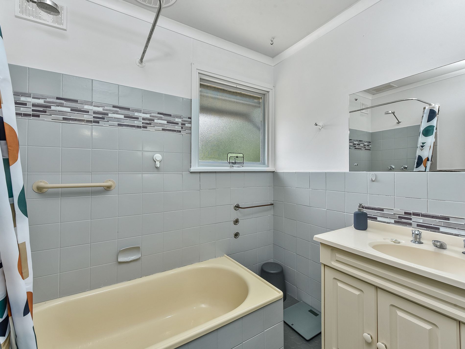 6 Fourth Street, Millicent