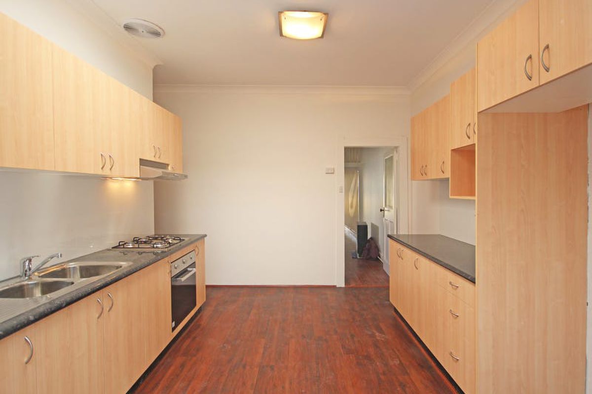 42 Sailsbury Street, Penshurst