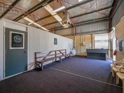 2 / 4 Pusey Road, Cockburn Central