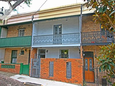 24 Trade Street, Newtown