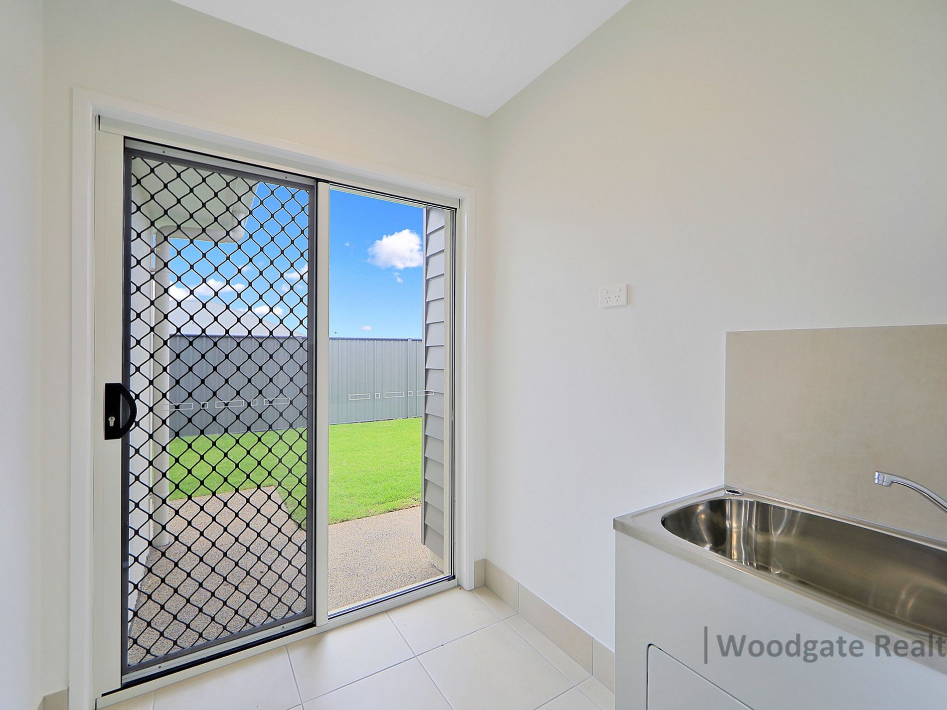 11 Oystercatcher Street, Woodgate