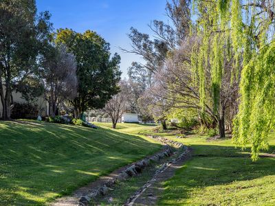 552 Upton Rd, Avenel