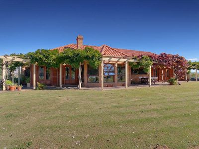 988 Murray Valley Highway, Tallangatta
