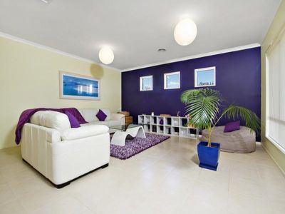 19 Rathlin Avenue, Junortoun