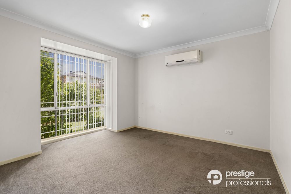 10 Merryville Court, Wattle Grove