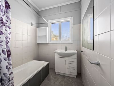 8 Lower Cross Street , Goodna