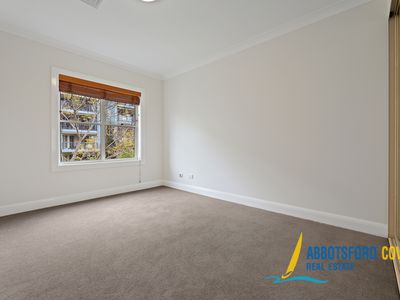 8 / 2 Harbourview Crescent, Abbotsford
