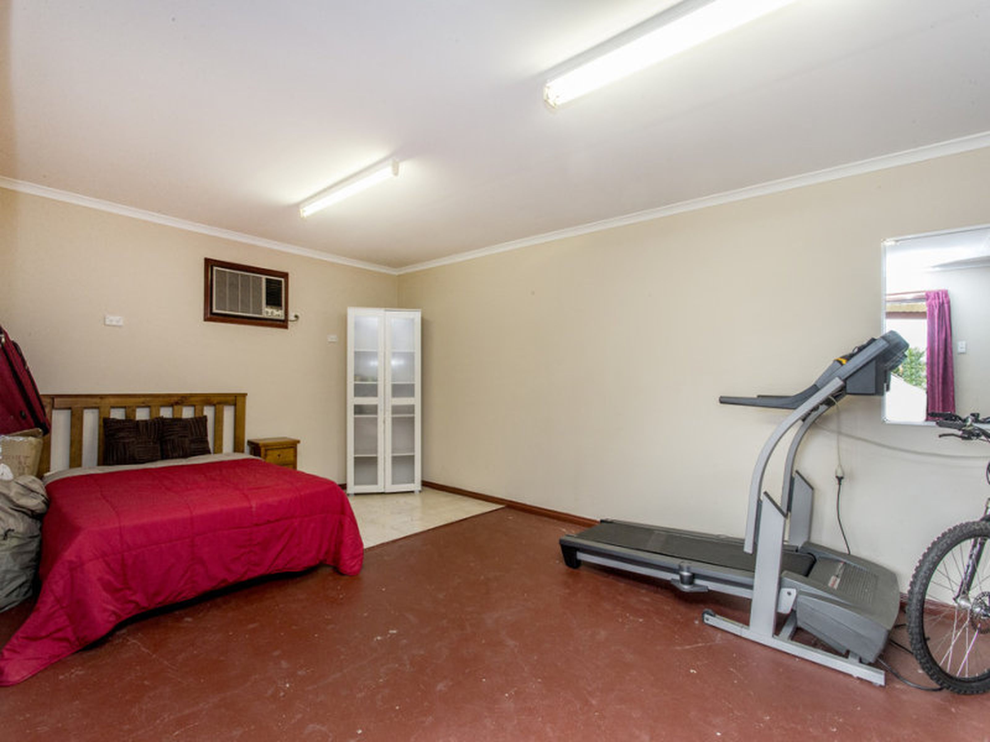 39 Oag Crescent, KINGSWOOD